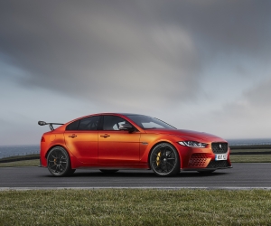 Jaguar XE SV Project 8